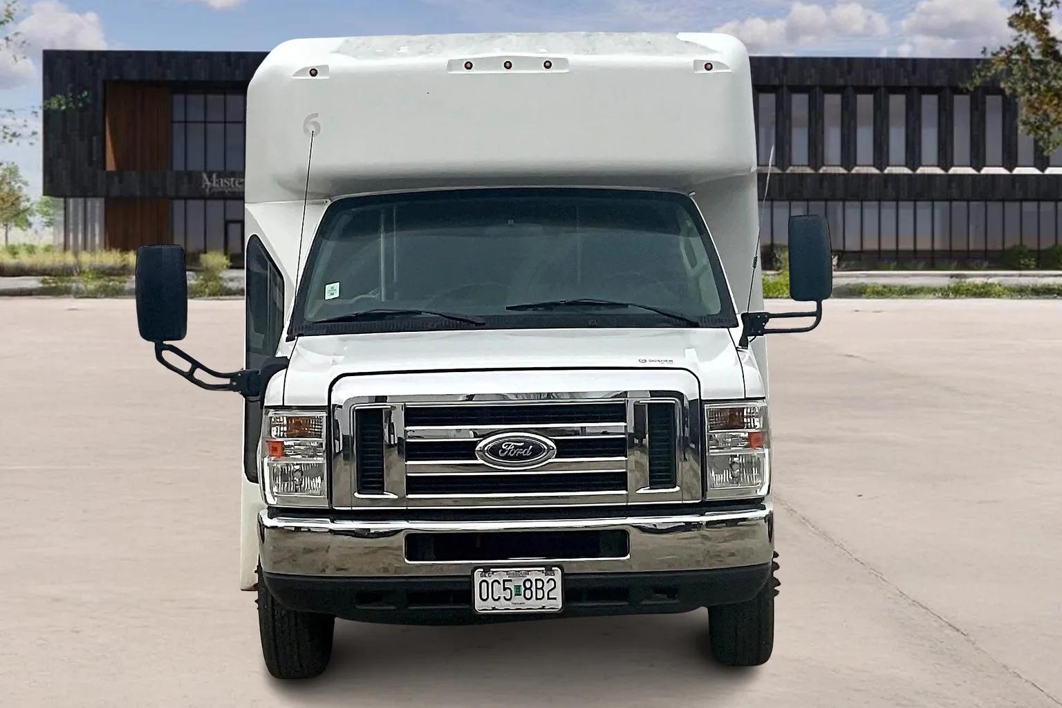 ford e-series cutaway 2019 1FDFE4FS8KDC18321 image ford e-series cutaway 2019 1FDFE4FS8KDC18321 image